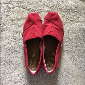 Red Toms