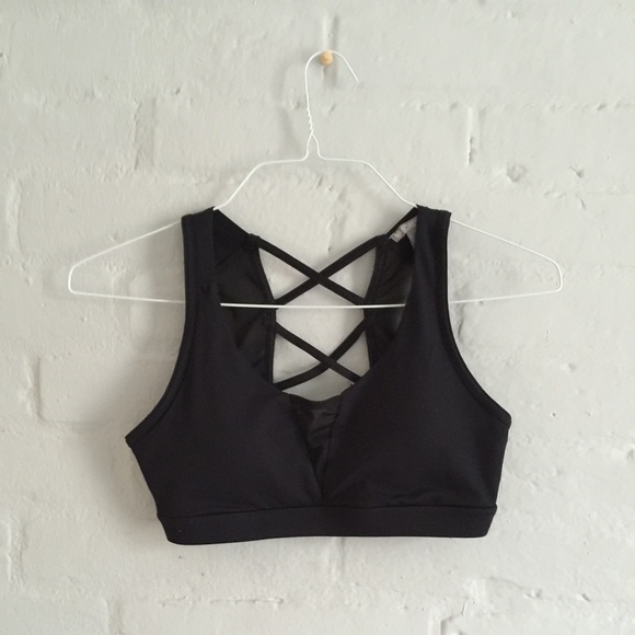 Forever 21 strappy sports bra