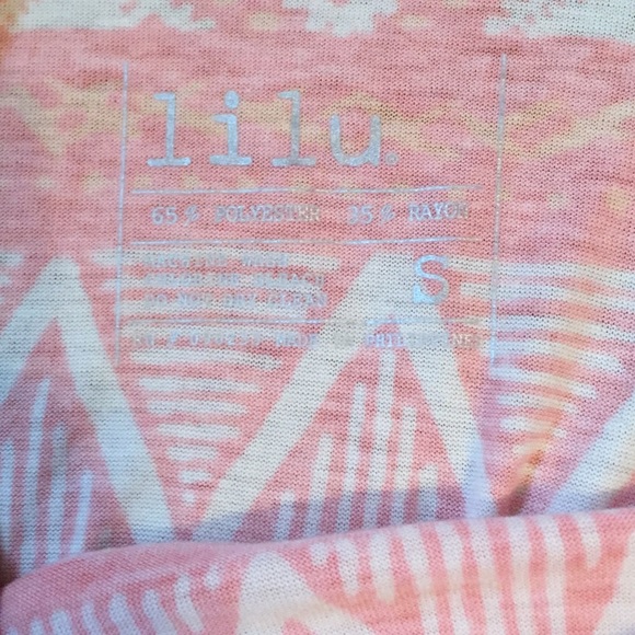 Shirt - Picture 2 of 3