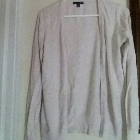 Gap cardigan
