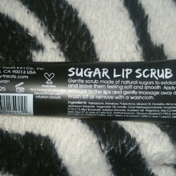 All natural lip scrub - Picture 2 of 3