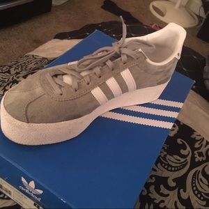 platform adidas gazelle