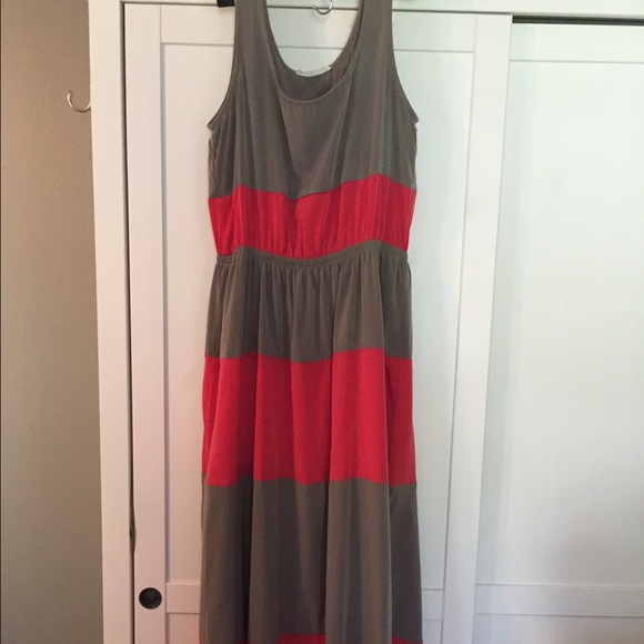 Color block maxi dress