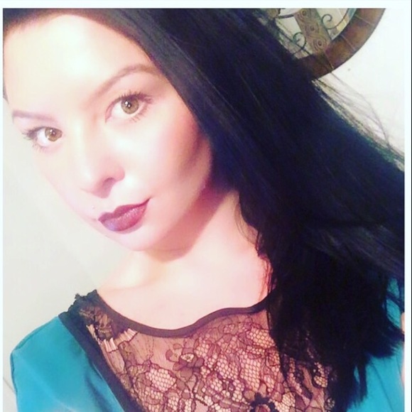 Meet your Posher, Samantha - Picture 2 of 2