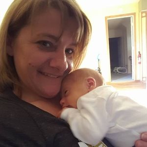 Meet your Posher, Debbie