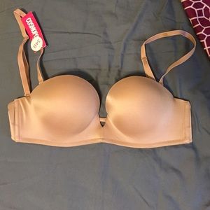 NWT Nude Cosmopolitan push up