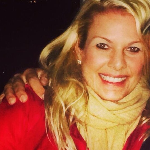 Meet your Posher, Candice