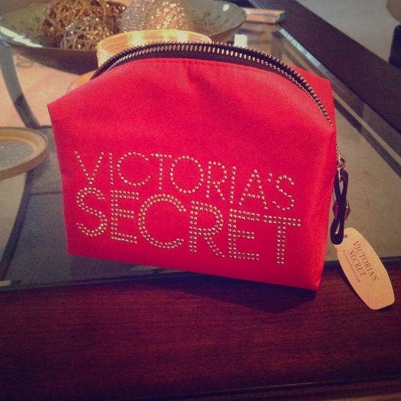 Victoria Secret cosmetic case NWT