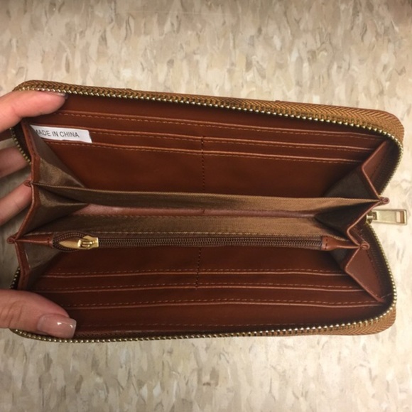 Studded Wallet - Picture 3 of 3