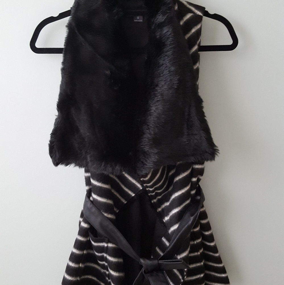 Faux fur striped vest