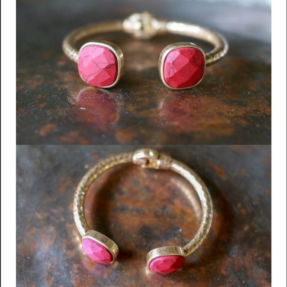NWT red stone bracelet from my boutique