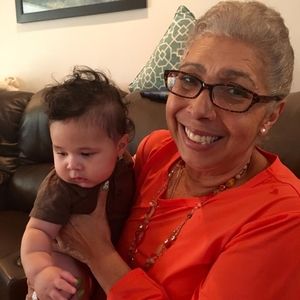 Meet your Posher, Marcela