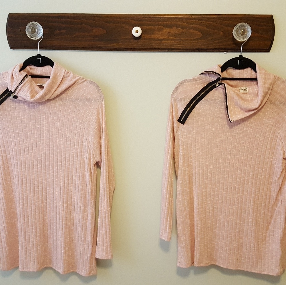 Heather knit zipper panel accent top