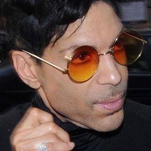 Meet your Posher, Javon