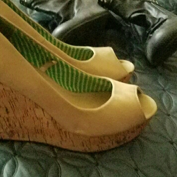 Peeptoe Wedges