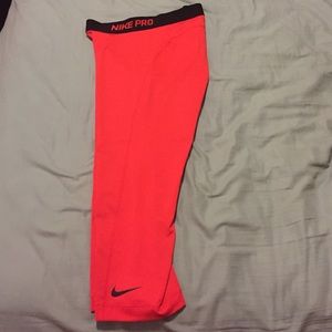 Red Nike Pro Dri-Fir Capris