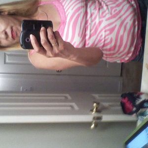 Meet your Posher, Deborah