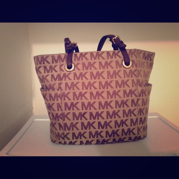 MK authentic purse