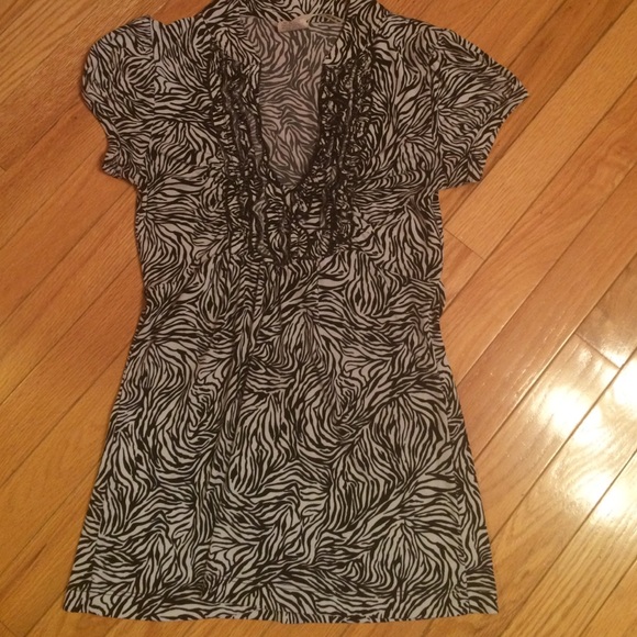 Short sleeve blouse