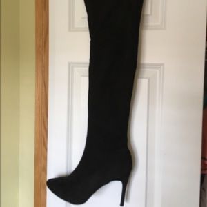 Akira, over the knee boots size11, faux suede