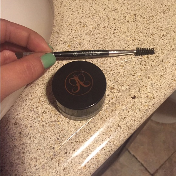 Anastasia Beverly Hills dipbrow pomade & brush