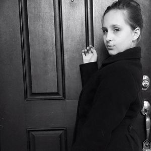 Meet your Posher, Ana