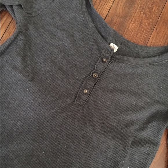 Hollister shirt