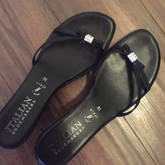 Size 10 Italian made black wedge flip flops