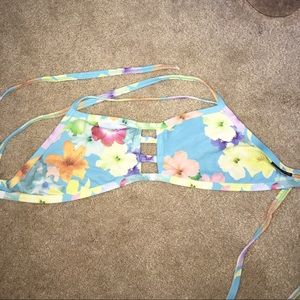 Jolyn Tomcat Top - Floral