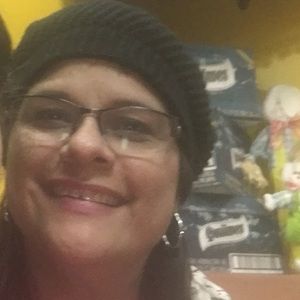 Meet your Posher, Aileen