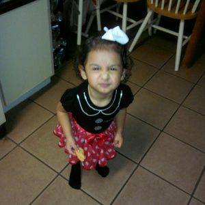 Meet your Posher, Violeta