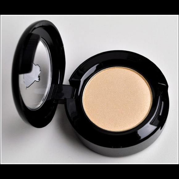 Authentic MAC Venomous Villain Sweet Joy Eyeshadow - Picture 2 of 3