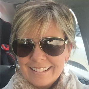 Meet your Posher, Diane