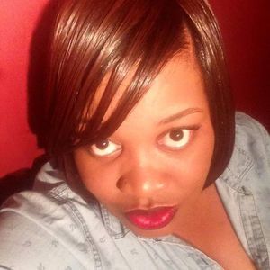 Meet your Posher, Monica