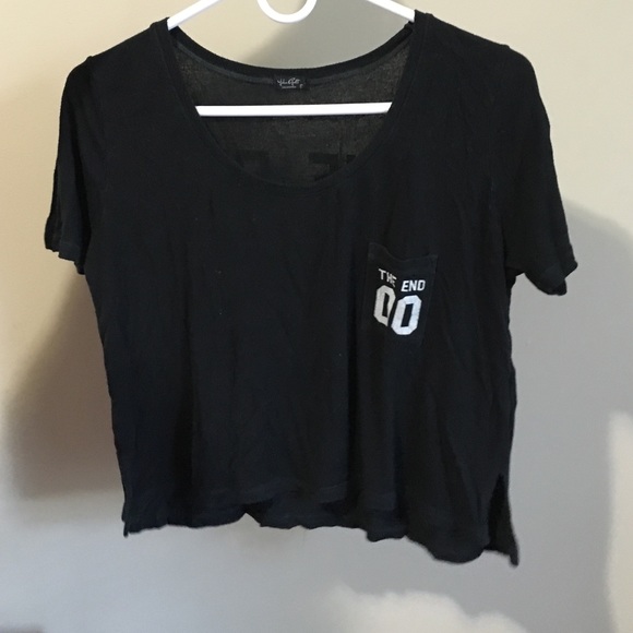 Brandy Melville '00' Tee