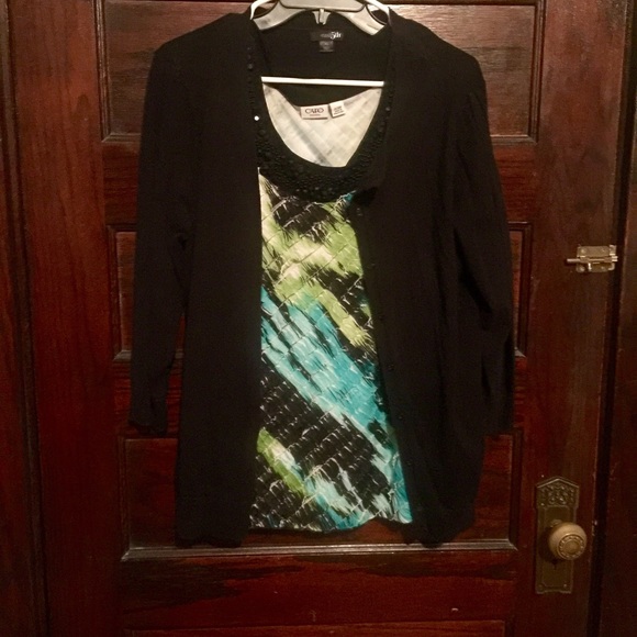 Cardigan & sleeveless top BUNDLE