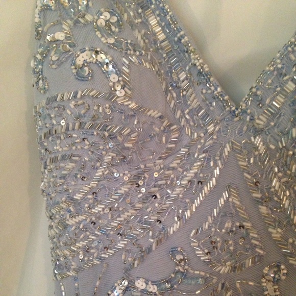 Adrianna Papell PROM DRESS - Picture 2 of 4