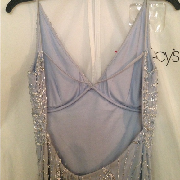 Adrianna Papell PROM DRESS - Picture 3 of 4