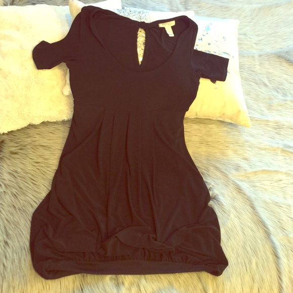 White House Black Market Dresses & Skirts - White House Black Market Mini bubble hemmed dress