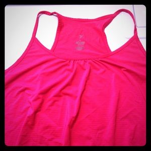 Old navy active tank