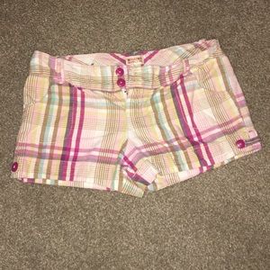Adorable plaid shorts!