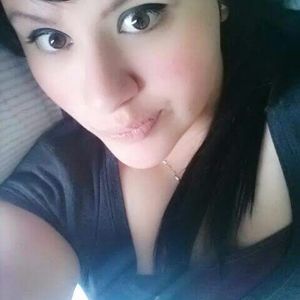 Meet your Posher, Lizbeth