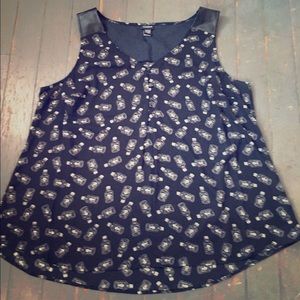 Torrid Tank Top. Size 3.