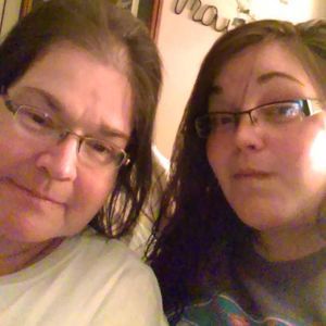 Meet your Posher, Chloe