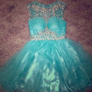 Gorgeous short homecoming dress