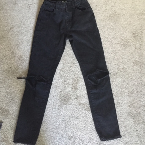 High waisted black pants