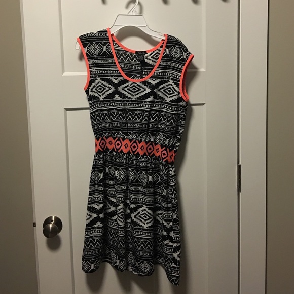 New without tags.  Super cute spring/summer dress