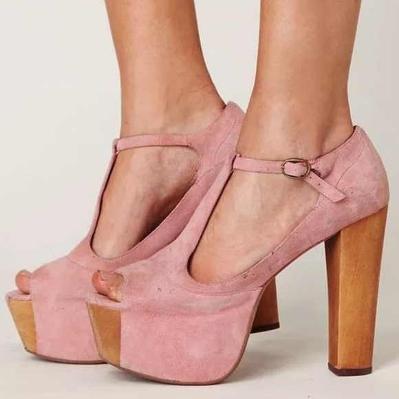 Sold Out - Picture 4 of 4