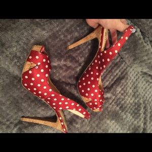 Guess platform heels