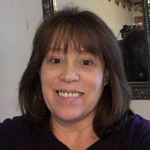 Meet your Posher, Leslie